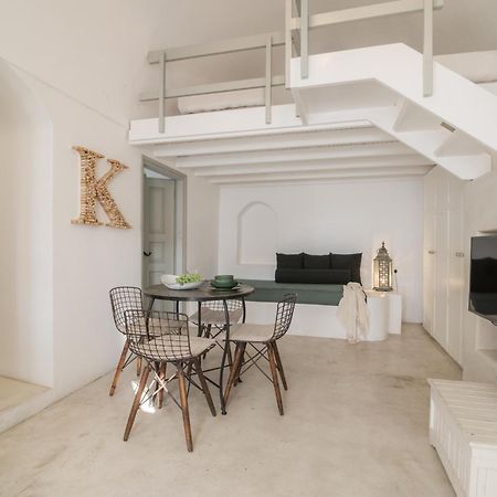 Kampanario Luxury Villa Megalochori  Exteriör bild